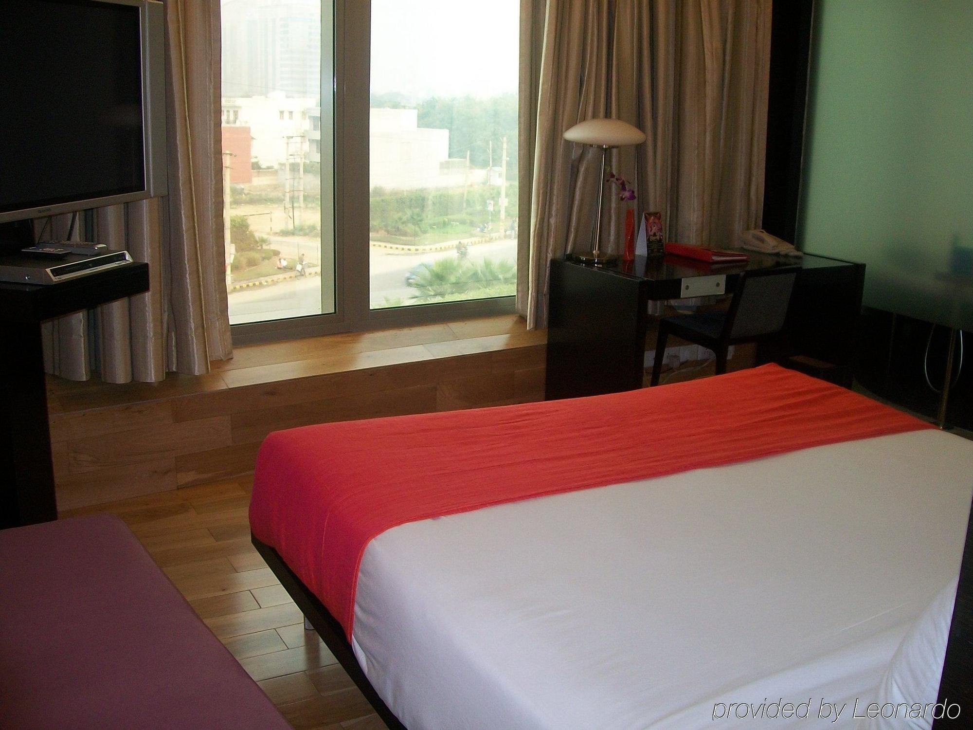 Galaxy Hotel & Spa Gurgaon Exterior foto