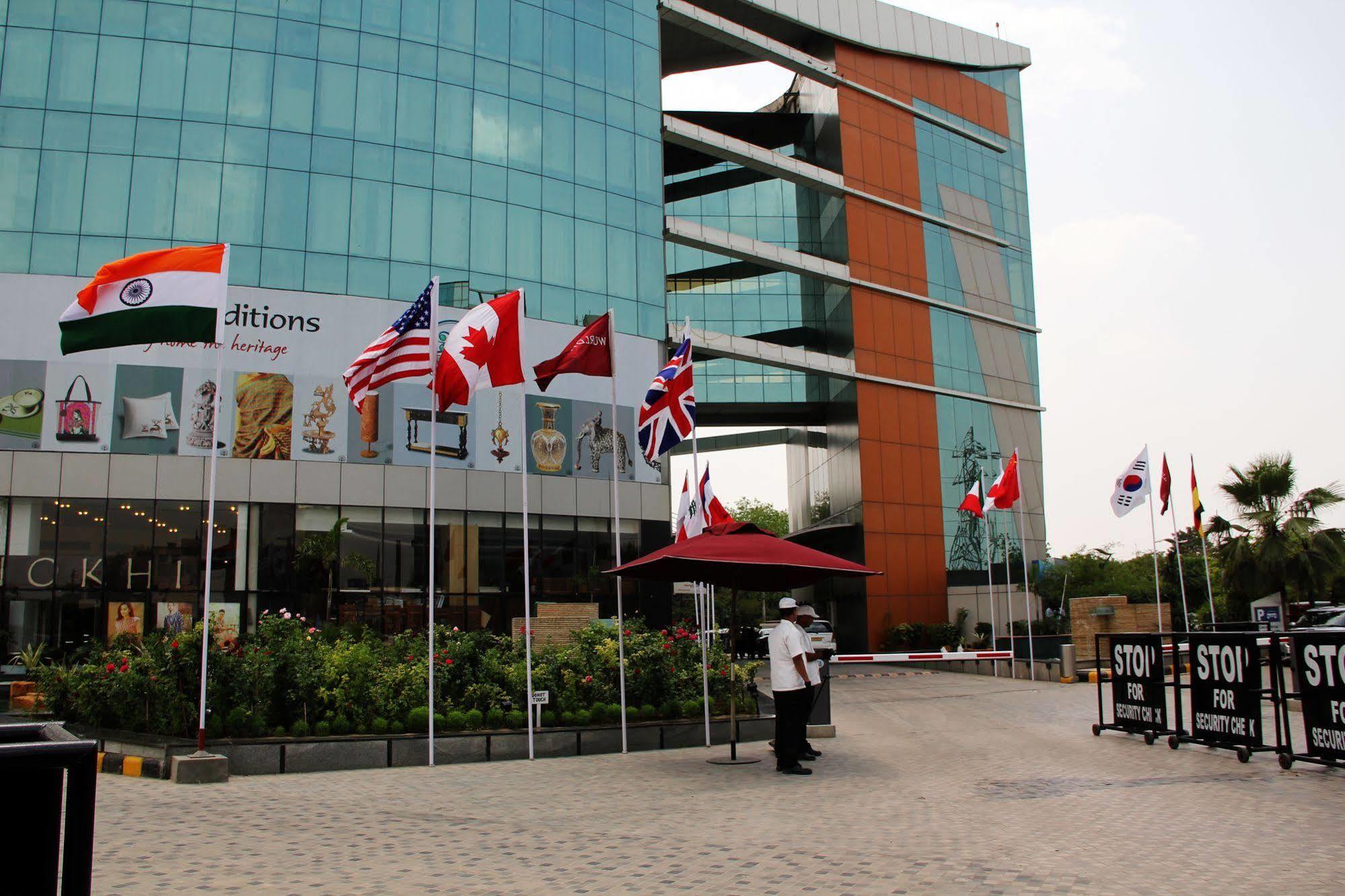 Galaxy Hotel & Spa Gurgaon Exterior foto